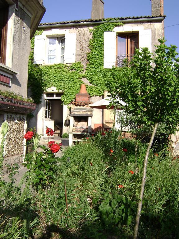 La Maison Haute Tigné Exteriör bild
